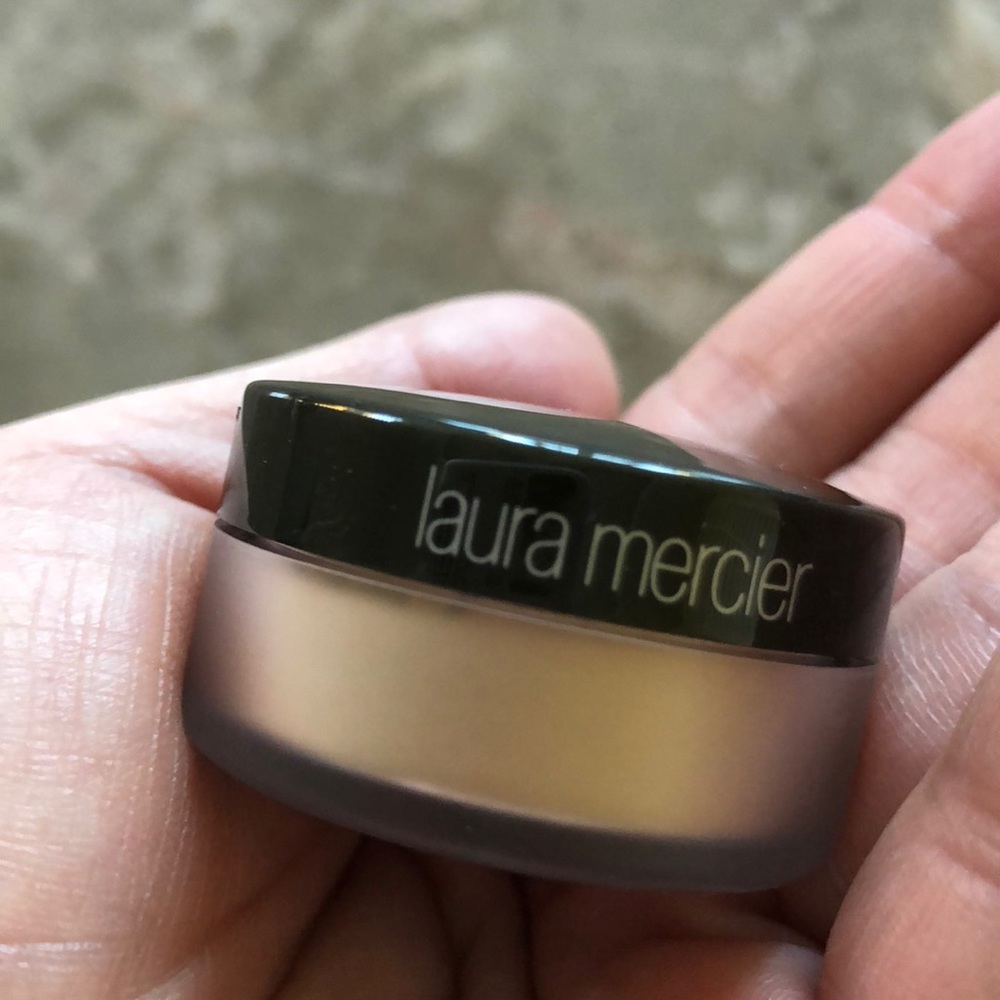 Laura Mercier Translucent Setting Powder